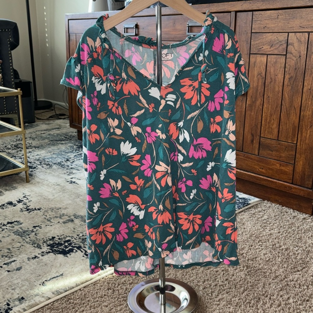 LOFT Blouse